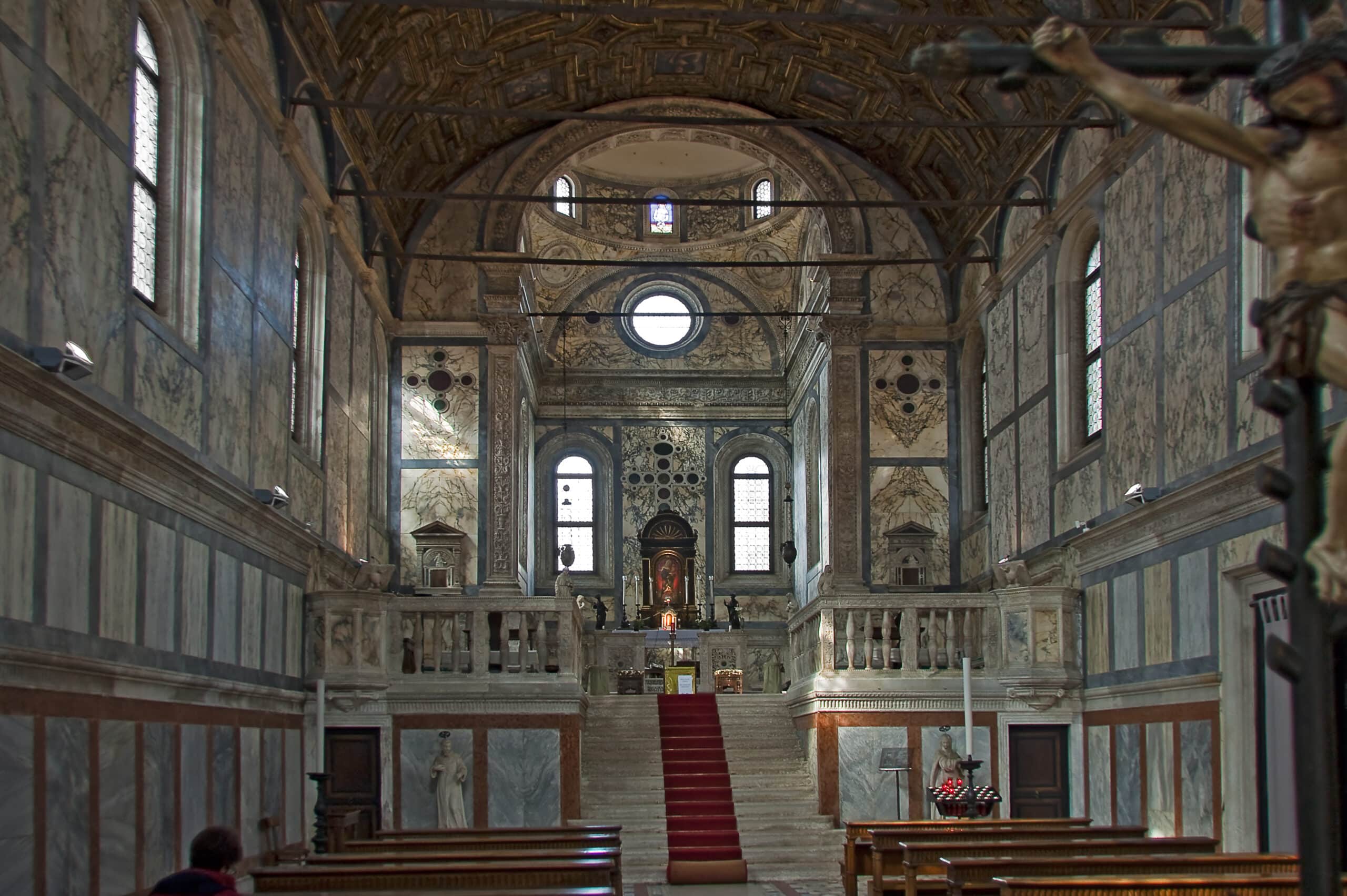 Interno della chiesa di Santa Maria dei Miracoli a Venezia